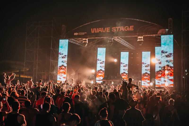 Echowaves-ის მეორე დღე ანაკლიაში - მსმენელის წინაშე ბენ ქლოქი წარსდგა